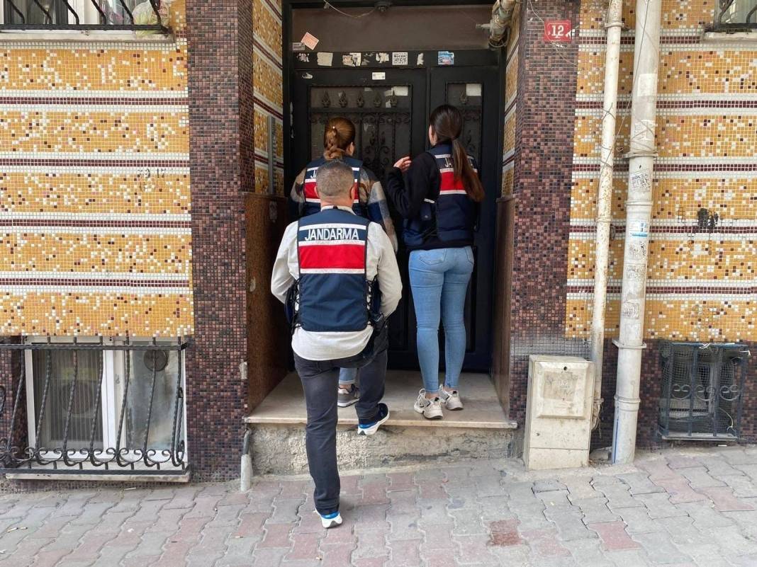 1,7 milyar TL’lik vurgun! “DENGE” operasyonu ile 5 ilde çökertilen dolandırıcılık ağına darbe 4